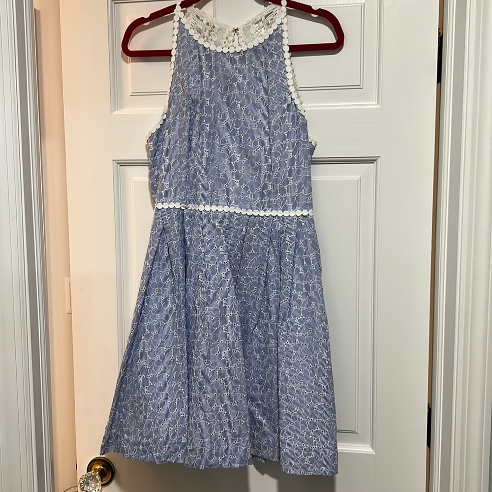 Lilly Pulitzer blue seersucker dress size 8